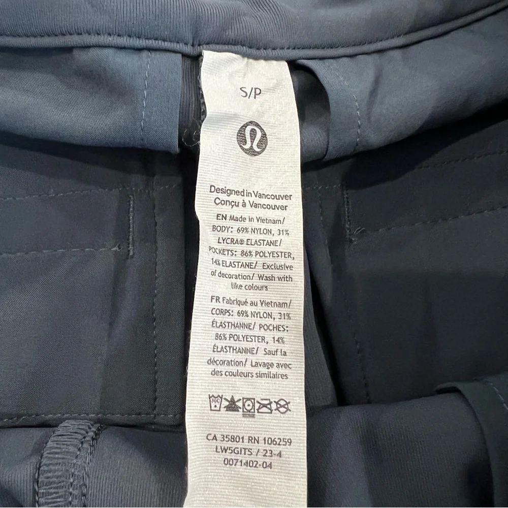 Lululemon Tapered Leg Mid Rise Pants 7/8 Length Blue Women’s Size Small W5GITS,